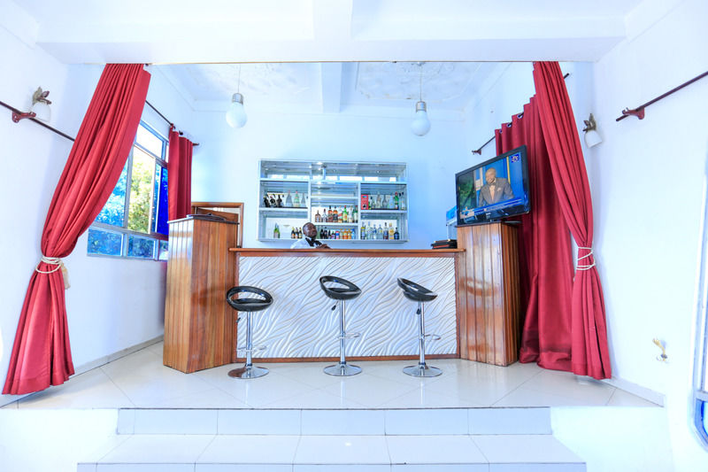 Cap Kivu Hotel Goma Esterno foto